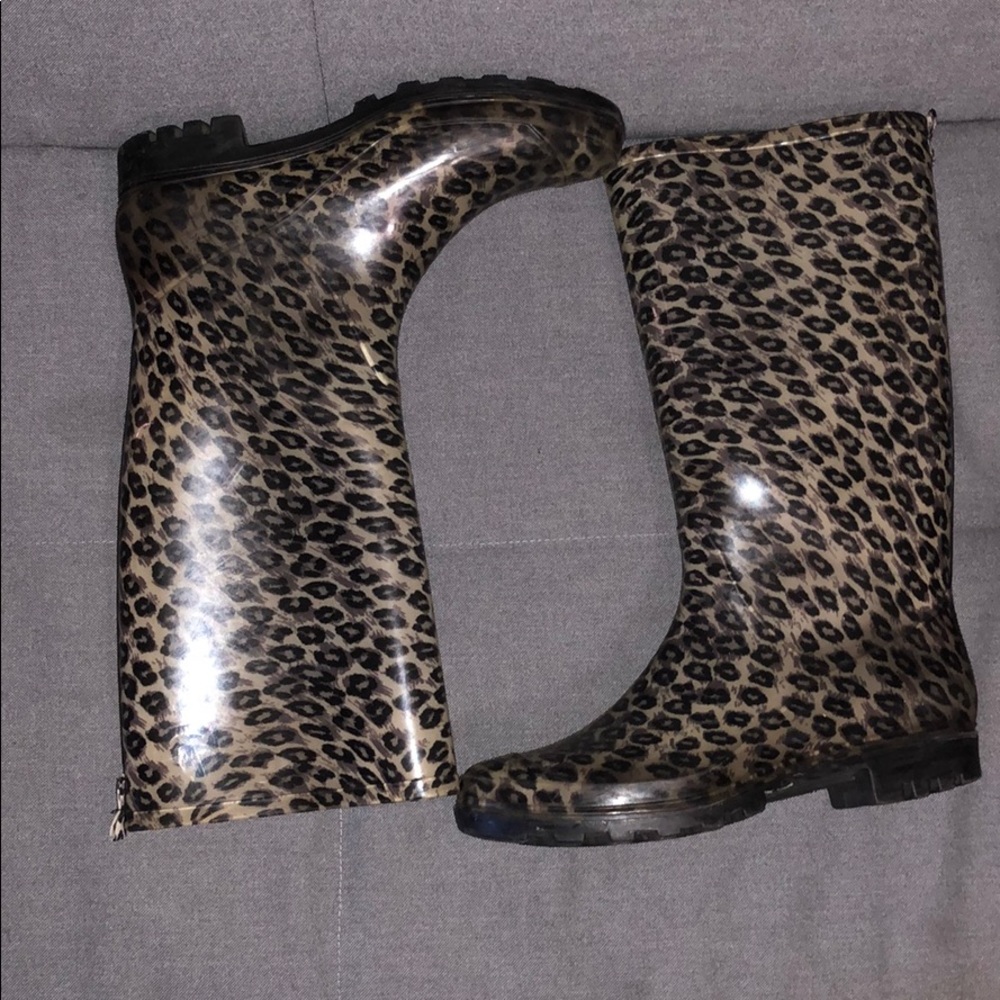 Rainboots